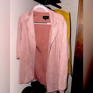 Suede pink trench coat Premise